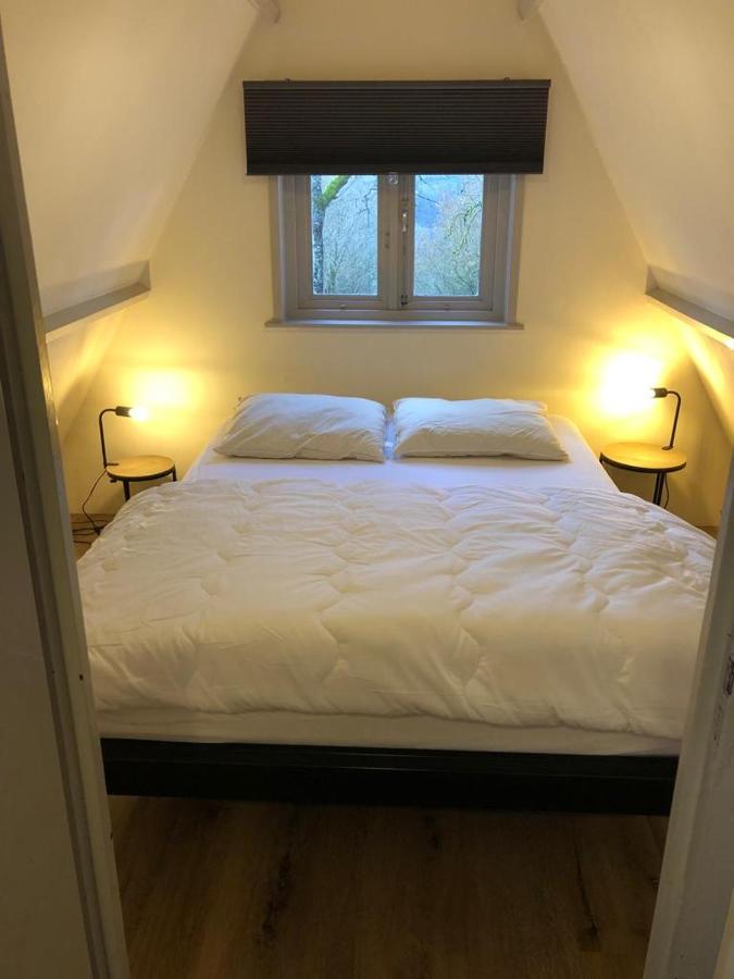 Het Boshuisje In Durbuy Villa Luaran gambar