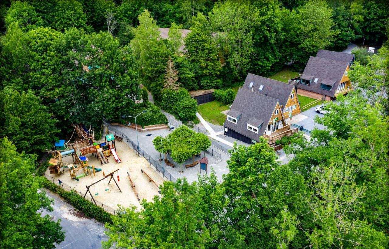 Het Boshuisje In Durbuy Villa Luaran gambar