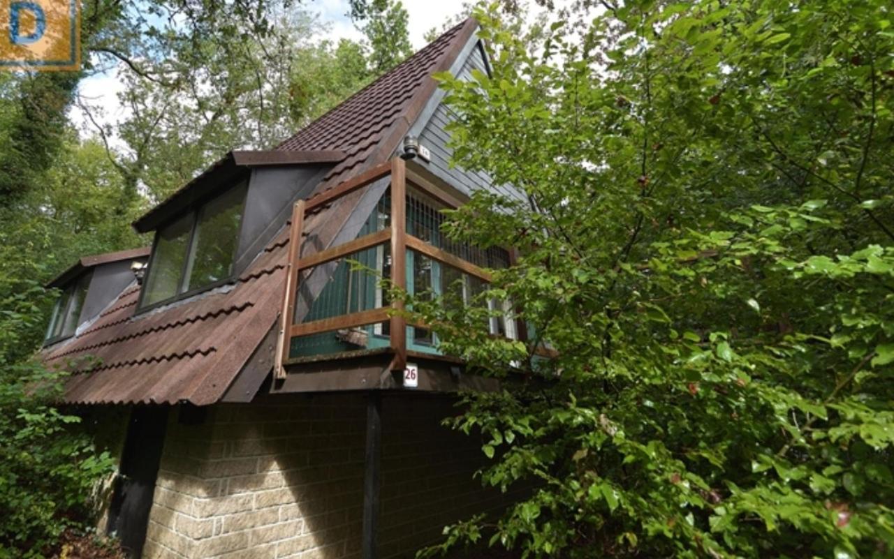 Het Boshuisje In Durbuy Villa Luaran gambar