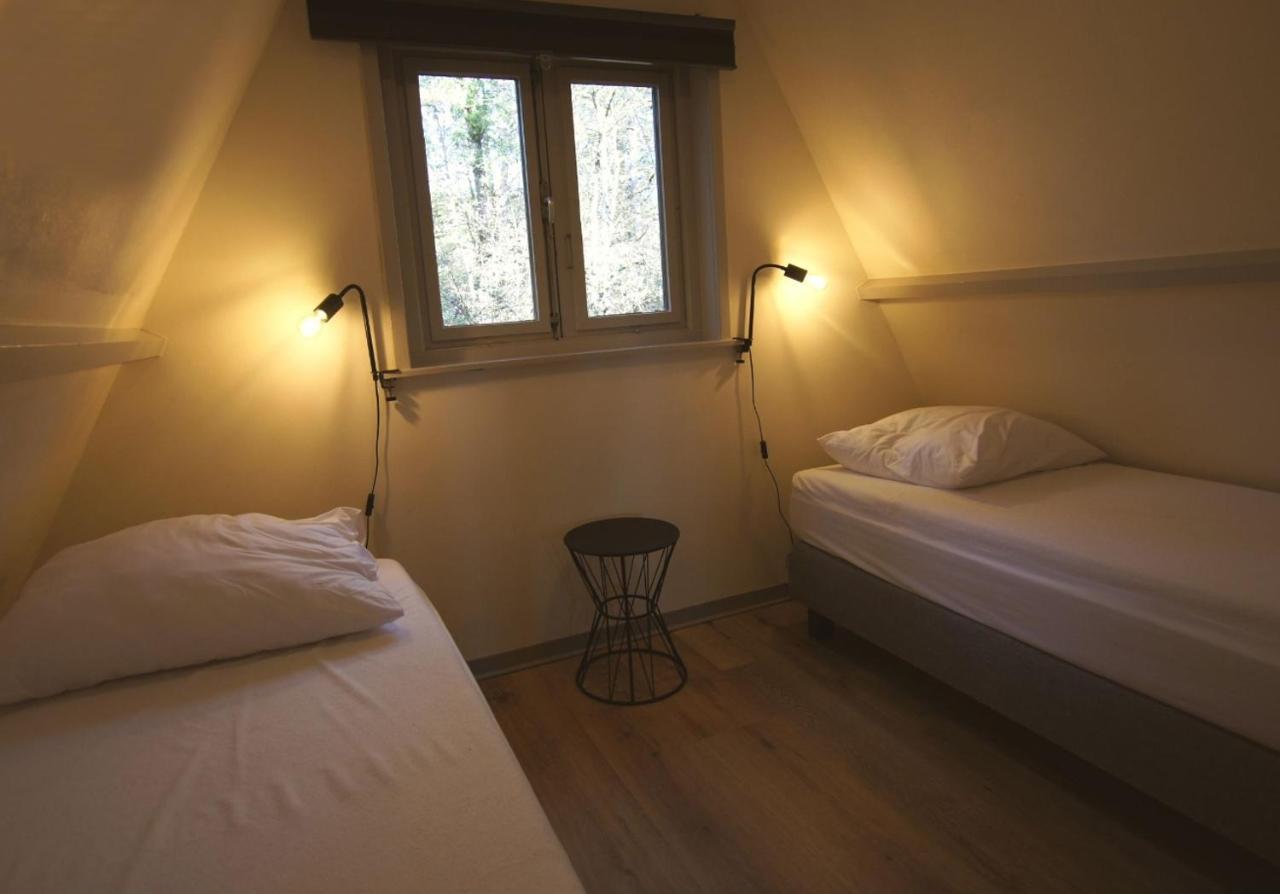 Het Boshuisje In Durbuy Villa Luaran gambar