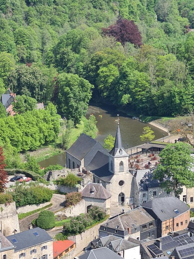 Het Boshuisje In Durbuy Villa Luaran gambar