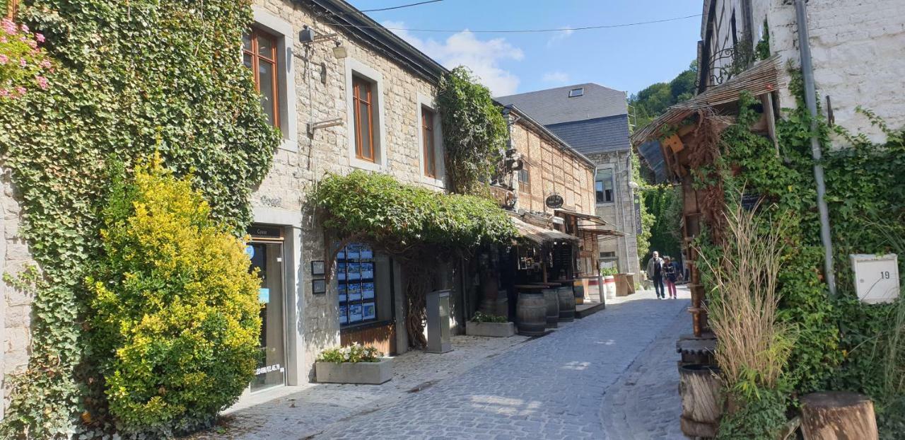 Het Boshuisje In Durbuy Villa Luaran gambar